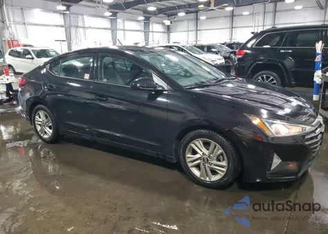 2019 Hyundai Elantra Sel z USA, uszkodzony, nr VIN 5NPD84LF9KH425384